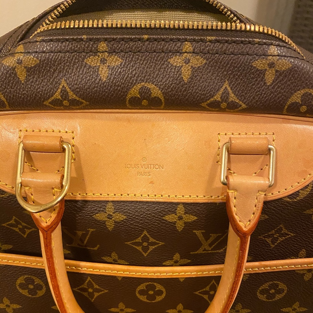 $1350 - Picture 5 of 8